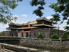 ទួរទេសចរណ៍ភូមិបុរាណ Phuoc Tich.